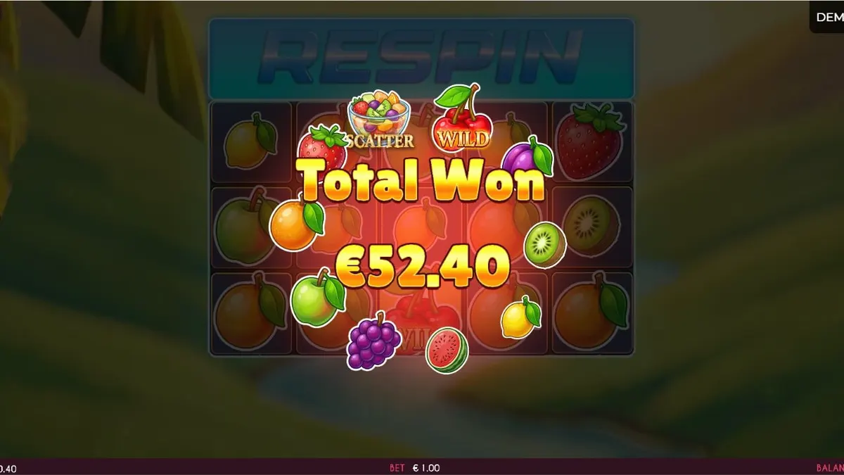 Tampilan visual slot Fruits Madness dengan simbol buah yang cerah dan fitur bonus yang menarik.